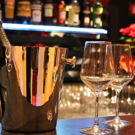 瑟瑞酒店