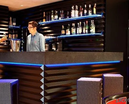 瑟瑞酒店 4*
