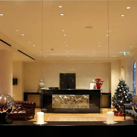 Siri Hotel Fano