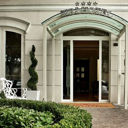 Siri Hotel 4*