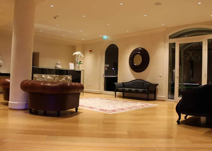 シリ ホテル ファーノ